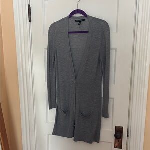 WHBM Fine Gray Cardigan Long Sleeve Lightweight Knit. Size S. Polyester/wool.